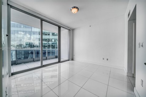 Condominio en venta en Miami, Florida, 1 dormitorio, 76.37 m2 № 1891749 - foto 16