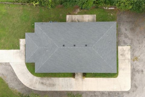 Commercial property in Bradenton, Florida 245.26 sq.m. № 2402876 - photo 6
