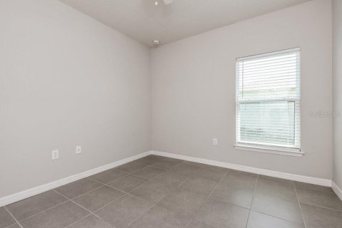 Villa ou maison à louer à Kissimmee, Floride: 4 chambres, 159.05 m2 № 1658470 - photo 12