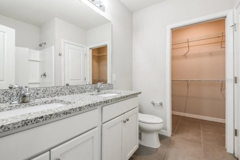 Villa ou maison à louer à Kissimmee, Floride: 4 chambres, 159.05 m2 № 1658470 - photo 11