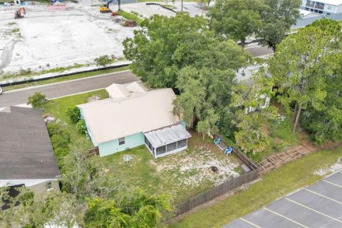 House in Winter Haven, Florida 3 bedrooms, 104.89 sq.m. № 1824990 - photo 30