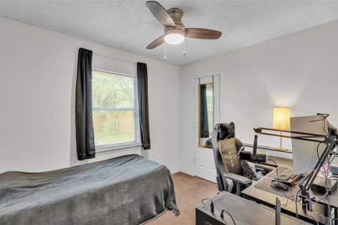 House in Winter Haven, Florida 3 bedrooms, 104.89 sq.m. № 1824990 - photo 8