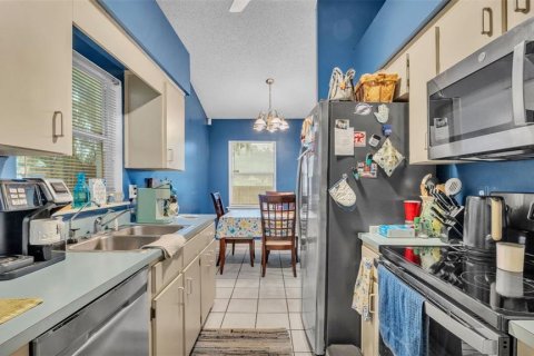 House in Winter Haven, Florida 3 bedrooms, 104.89 sq.m. № 1824990 - photo 22