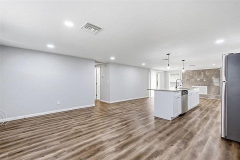 Villa ou maison à vendre à Hudson, Floride: 3 chambres, 131.64 m2 № 2287683 - photo 13
