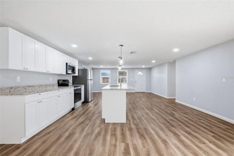 Villa ou maison à vendre à Hudson, Floride: 3 chambres, 131.64 m2 № 2287683 - photo 14