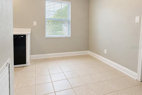 Villa ou maison à louer à Orlando, Floride: 3 chambres, 114.27 m2 № 2424301 - photo 8