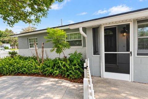 Villa ou maison à Orlando, Floride 3 chambres, 114.27 m2 № 2424301