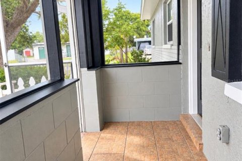 Villa ou maison à louer à Orlando, Floride: 3 chambres, 114.27 m2 № 2424301 - photo 4