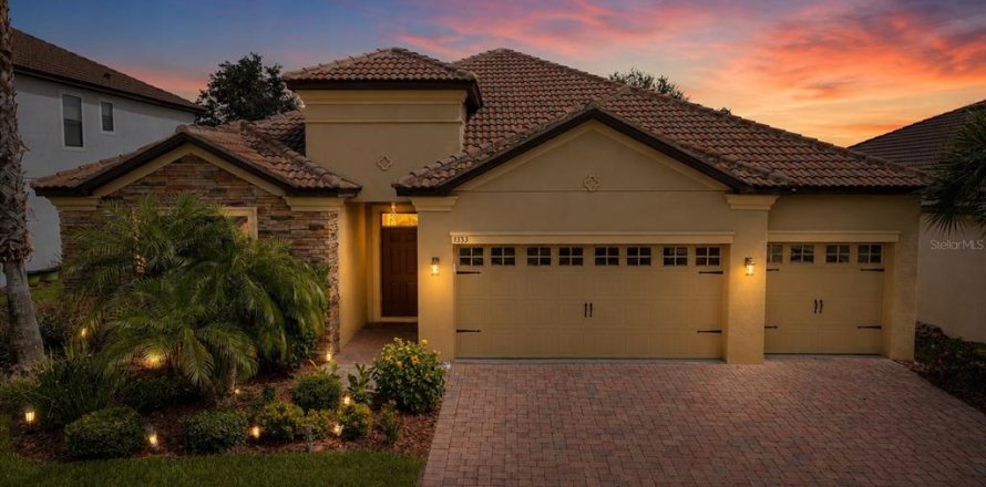 Casa en Davenport, Florida 4 dormitorios, 238.85 m2 № 2220600