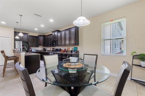 Casa en venta en Davenport, Florida, 4 dormitorios, 238.85 m2 № 2220600 - foto 16