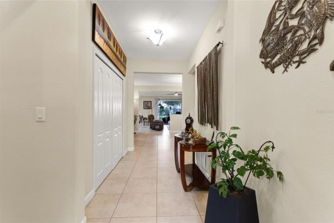 Casa en venta en Davenport, Florida, 4 dormitorios, 238.85 m2 № 2220600 - foto 4