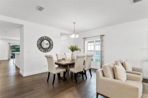 Villa ou maison à vendre à Minneola, Floride: 5 chambres, 306.39 m2 № 1783478 - photo 6