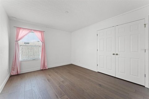 Villa ou maison à vendre à Minneola, Floride: 5 chambres, 306.39 m2 № 1783478 - photo 21