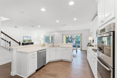 Villa ou maison à vendre à Minneola, Floride: 5 chambres, 306.39 m2 № 1783478 - photo 7