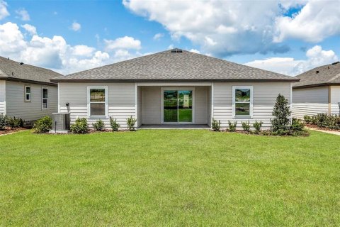 House in Palm Coast, Florida 3 bedrooms, 142.7 sq.m. № 1544434 - photo 15