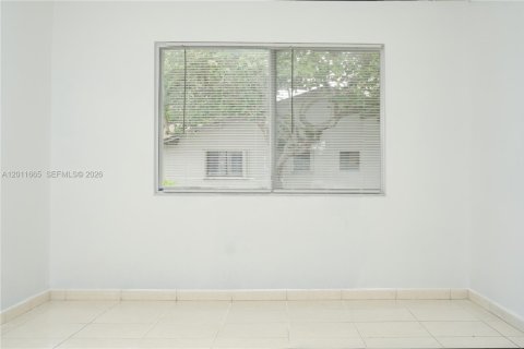 Villa ou maison à vendre à Sunrise, Floride: 3 chambres, 139.35 m2 № 2076543 - photo 10