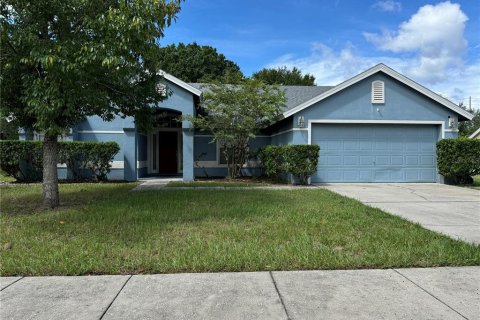 Villa ou maison à Clermont, Floride 3 chambres, 171.59 m2 № 2437226