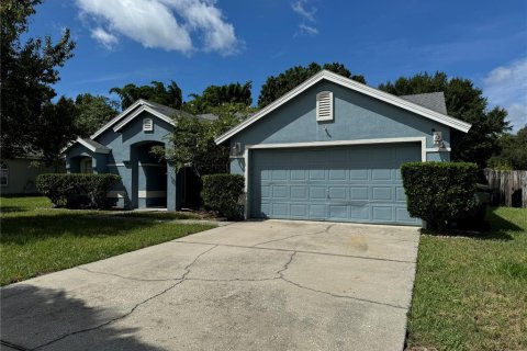 Villa ou maison à louer à Clermont, Floride: 3 chambres, 171.59 m2 № 2437226 - photo 2