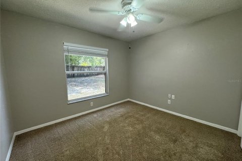 Villa ou maison à louer à Clermont, Floride: 3 chambres, 171.59 m2 № 2437226 - photo 21