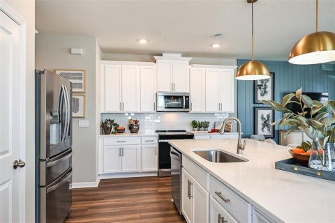 Townhouse in Sanford, Florida 3 bedrooms, 165.74 sq.m. № 1856522 - photo 3