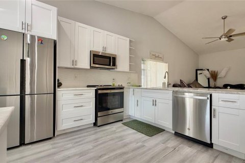 Villa ou maison à vendre à Boynton Beach, Floride: 3 chambres, 121.42 m2 № 2155231 - photo 14
