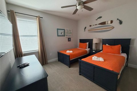 House in Kissimmee, Florida 5 bedrooms, 271.37 sq.m. № 2166035 - photo 22