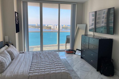 Condominio en venta en Daytona Beach, Florida, 2 dormitorios, 156.91 m2 № 2126732 - foto 5