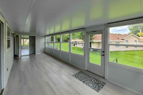 Townhouse in Ocala, Florida 2 bedrooms, 106.93 sq.m. № 2155848 - photo 30