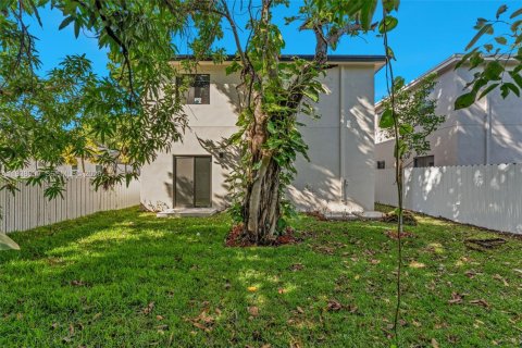 Immobilier commercial à vendre à Miami, Floride № 2001285 - photo 14