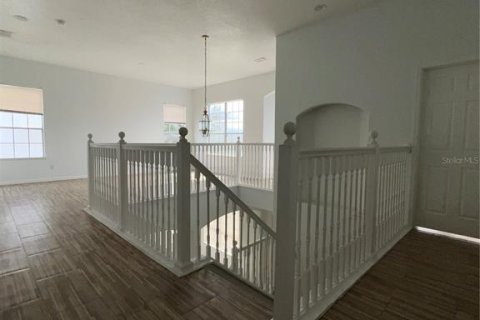 Villa ou maison à louer à Orlando, Floride: 4 chambres, 273.5 m2 № 2400419 - photo 11