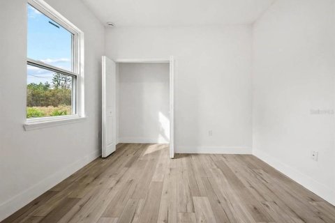 Villa ou maison à louer à Dunnellon, Floride: 4 chambres, 144.93 m2 № 2431096 - photo 5