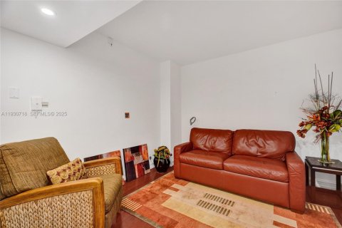 Copropriété à vendre à Aventura, Floride: 3 chambres, 184.88 m2 № 1989848 - photo 26