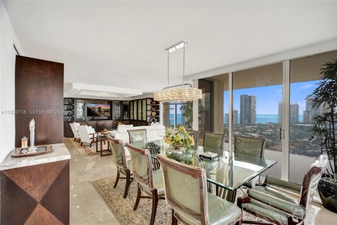 Copropriété à vendre à Aventura, Floride: 3 chambres, 184.88 m2 № 1989848 - photo 7