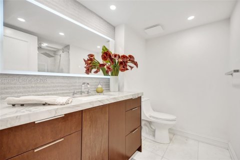 Copropriété à vendre à Aventura, Floride: 3 chambres, 184.88 m2 № 1989848 - photo 18