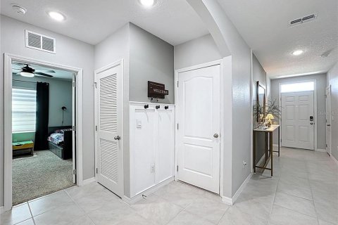 Casa en alquiler en Davenport, Florida, 4 dormitorios, 171.5 m2 № 1900158 - foto 5