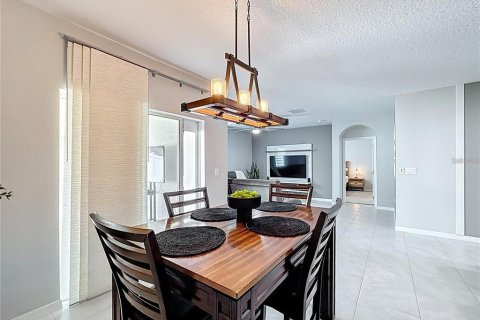 Casa en alquiler en Davenport, Florida, 4 dormitorios, 171.5 m2 № 1900158 - foto 15