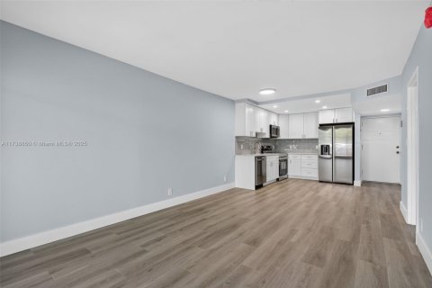 Copropriété à vendre à Wilton Manors, Floride: 1 chambre, 65.03 m2 № 1952334 - photo 20