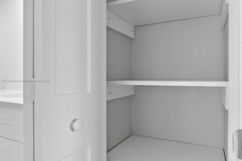 Copropriété à vendre à Wilton Manors, Floride: 1 chambre, 65.03 m2 № 1952334 - photo 23