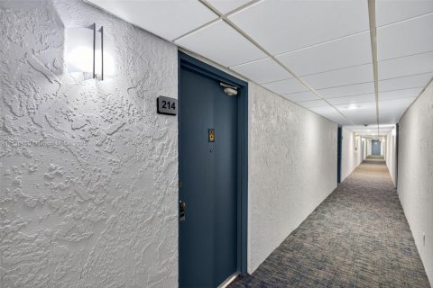 Copropriété à vendre à Wilton Manors, Floride: 1 chambre, 65.03 m2 № 1952334 - photo 11