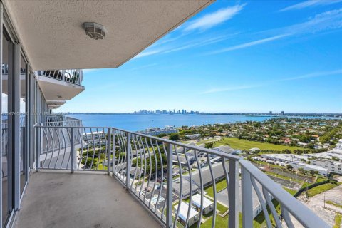 Copropriété à vendre à North Bay Village, Floride: 2 chambres, 98.57 m2 № 1981524 - photo 1