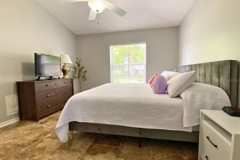 House in Edgewater, Florida 3 bedrooms, 150.32 sq.m. № 1589725 - photo 8