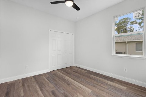 Casa en venta en North Port, Florida, 4 dormitorios, 156.17 m2 № 1815783 - foto 29