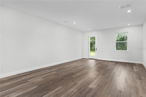 Casa en venta en North Port, Florida, 4 dormitorios, 156.17 m2 № 1815783 - foto 22