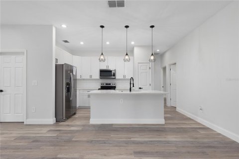 Casa en venta en North Port, Florida, 4 dormitorios, 156.17 m2 № 1815783 - foto 19