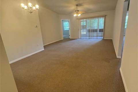 Apartamento en alquiler en Dunnellon, Florida, 3 dormitorios, 129.41 m2 № 1770144 - foto 11