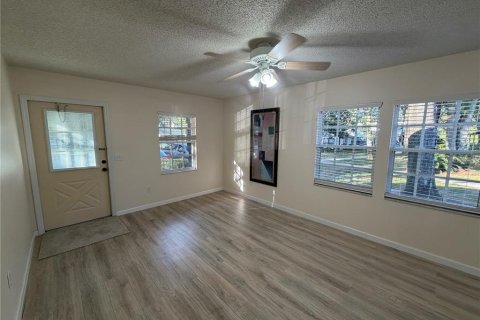 Copropriété à vendre à Ocala, Floride: 2 chambres, 78.04 m2 № 2388735 - photo 13