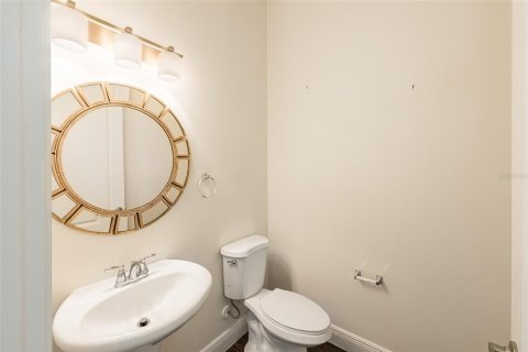 House in Bradenton, Florida 3 bedrooms, 245.35 sq.m. № 2110364 - photo 19