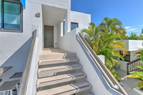 Condominio en alquiler en Longboat Key, Florida, 2 dormitorios, 135.27 m2 № 1537432 - foto 7