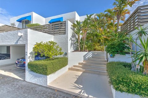 Condominio en alquiler en Longboat Key, Florida, 2 dormitorios, 135.27 m2 № 1537432 - foto 4
