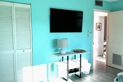 Condominio en alquiler en Longboat Key, Florida, 2 dormitorios, 135.27 m2 № 1537432 - foto 30